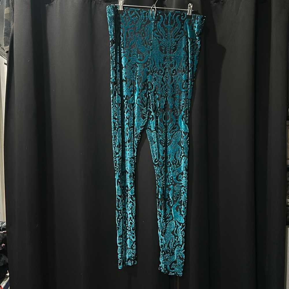 Blackmilk velvet ocean leggings